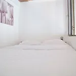 Charming Apartment Rue Des Rosiers